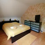 Le Clos Du Montys Louveigne
