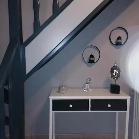 Le Clos Du Montys Vila Louveigné