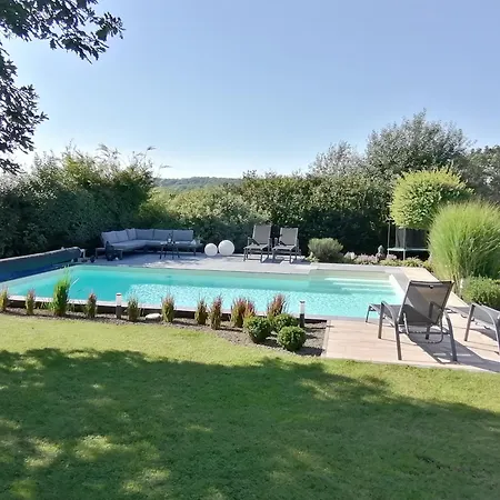 Le Clos Du Montys וילה