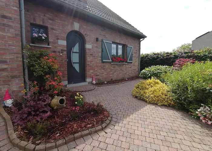 Le Clos Du Montys Villa *